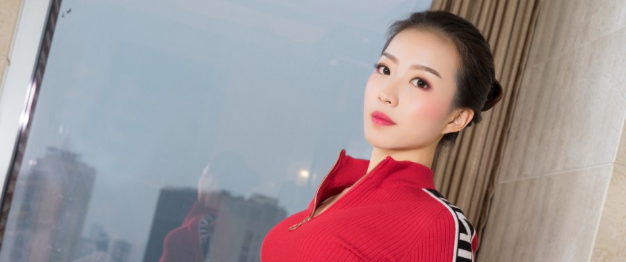 和平精英零氪毕业如何实现全成就