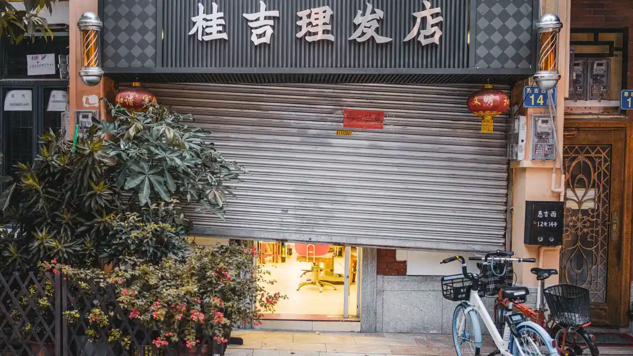 默沙东原研降糖药“首仿”药物获批上市；艾迪药业宣布艾滋病药物达芦那韦片获批上市｜医药早参-ec4ca4df
